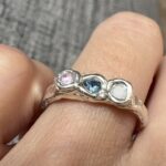 PRISM TRIO sidabro iedas su trimis akmenimis i arti